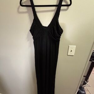Design History Elegant Black Maxi Dress